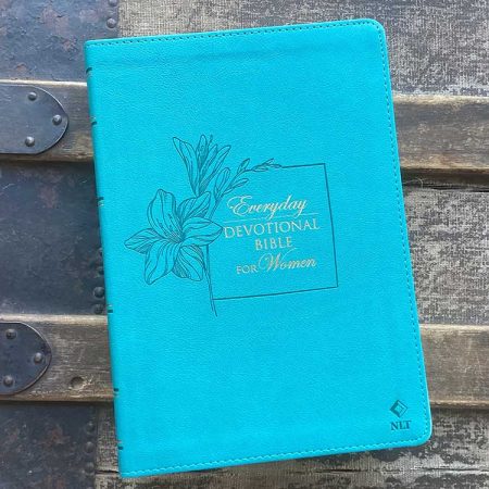 NLT Everyday Devotional Bible for Women